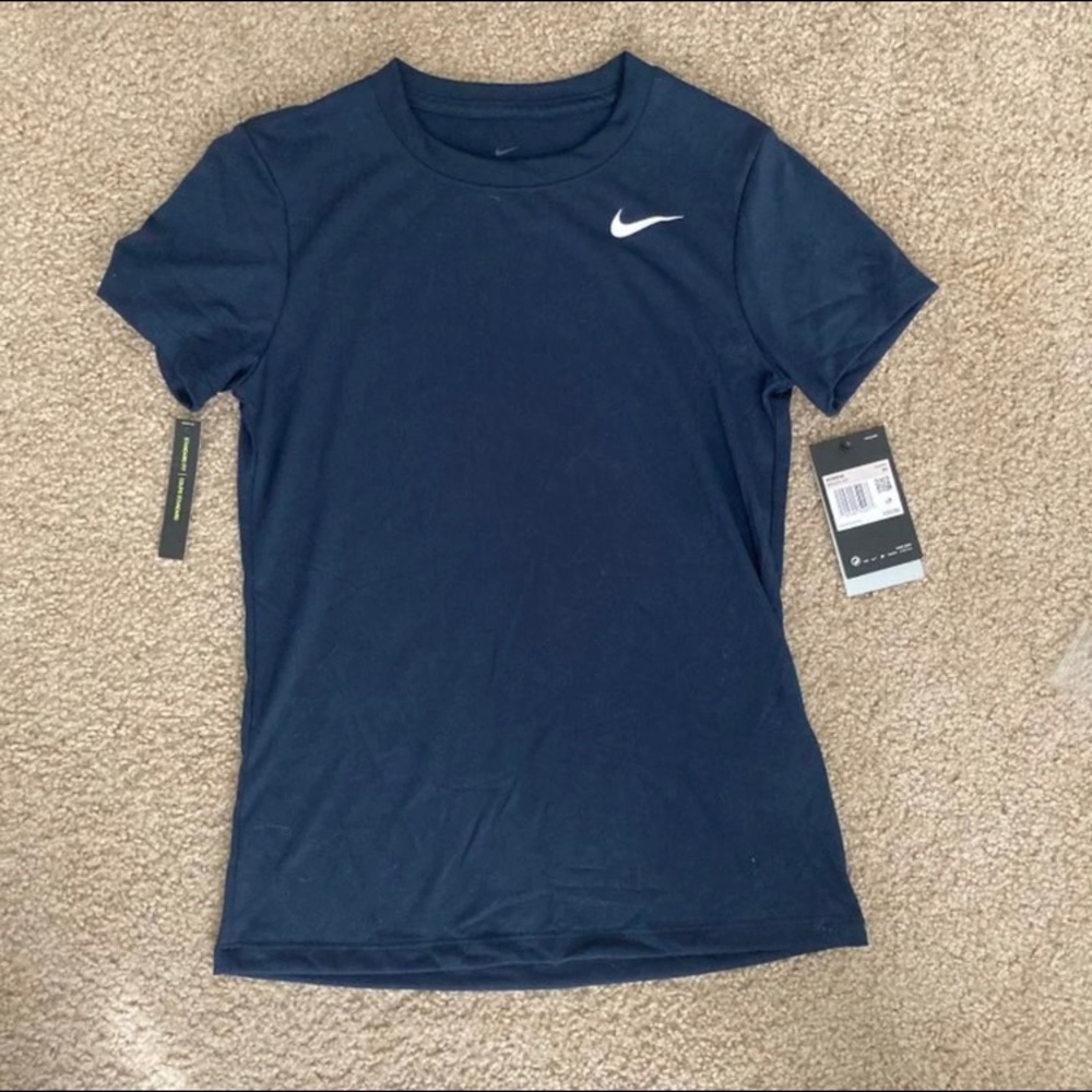 Navy dark blue The Nike Tee shirt Dri-fit athletic